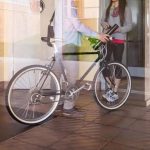 EN UN DESCUIDO: LE ROBARON SU BICI DEL HALL DEL EDIFICIO