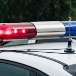 POR QUERER SEPARAR UNA RIÑA, LIGÓ UNA PIÑA