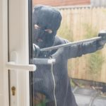 CHORROS COMPLETITOS: LE LLEVARON 100MIL PESOS Y BEBIDAS ALCOHÓLICAS