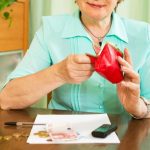 OTRA VEZ EL CUENTO DEL TIO A UNA ANCIANA COLONENSE