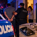 VIOLENCIA, AMENAZAS Y DESTROZOS: UN HOMBRE FUE APREHENDIDO TRAS AGREDIR A SU EXPAREJA